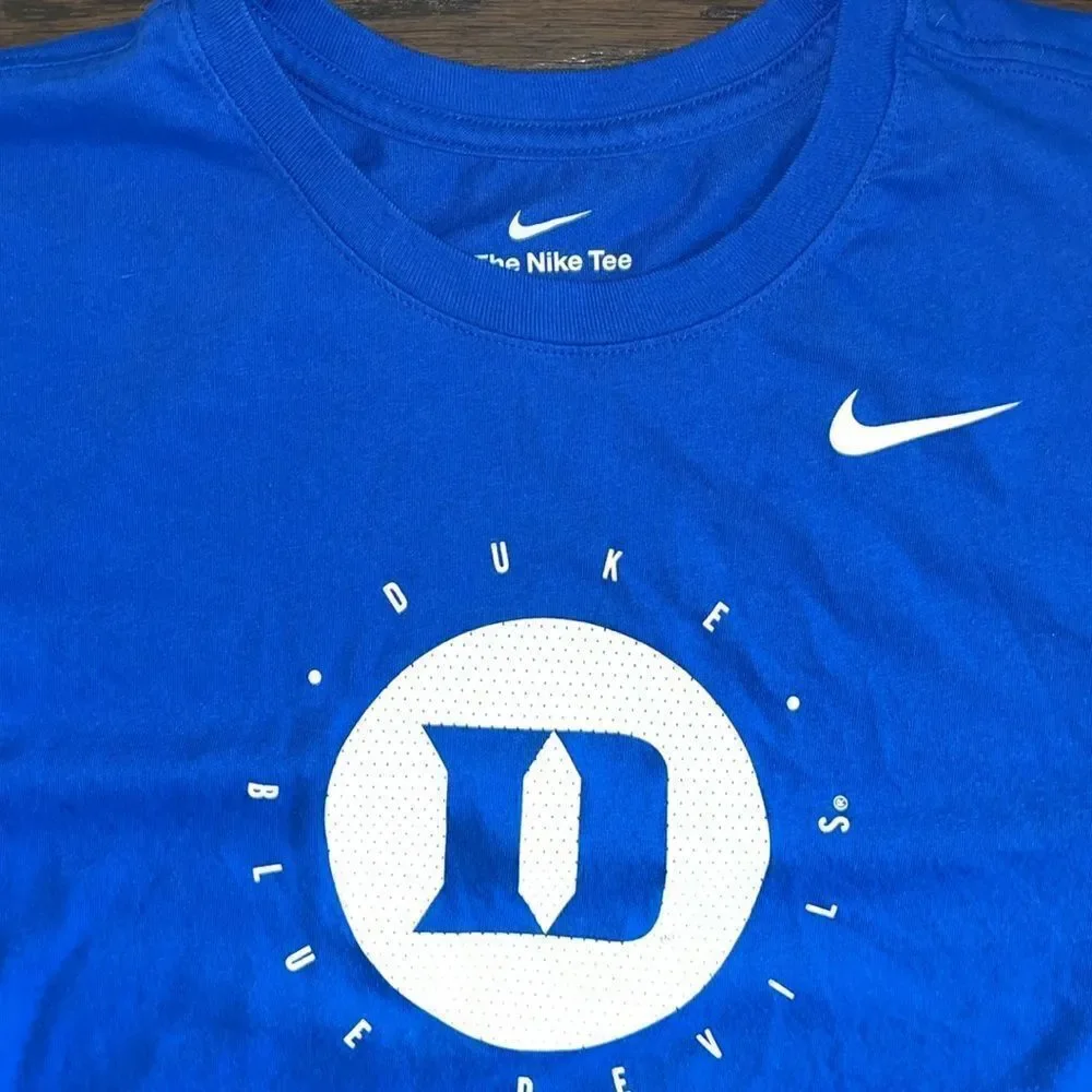 Nike Duke Royal Blue Devils team T shirt S adult (youth XL) university freshmen